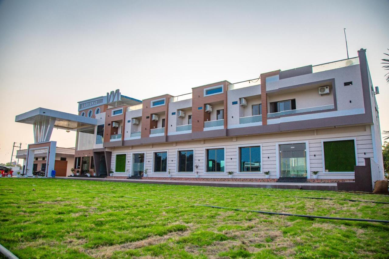 Aashirwad Hotels & Resort Shamgarh Esterno foto