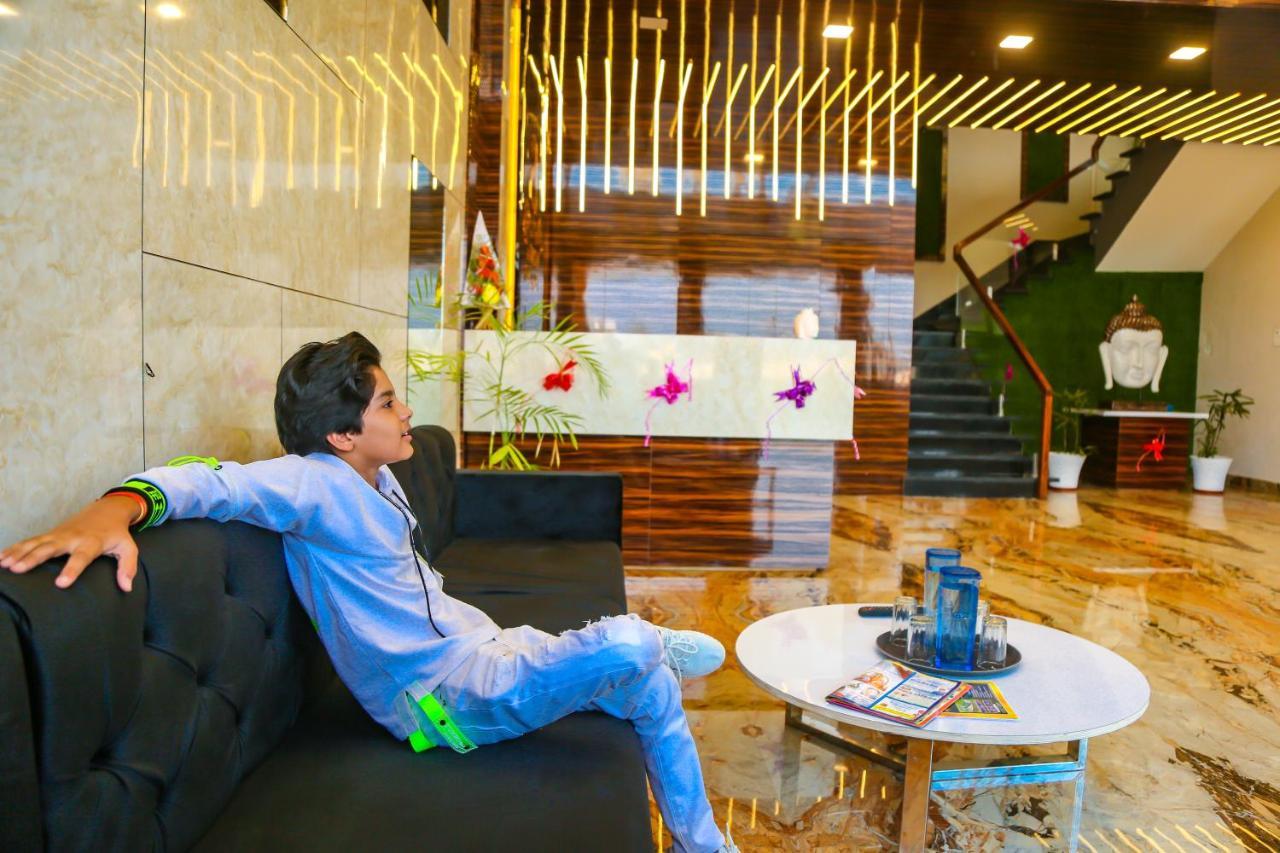Aashirwad Hotels & Resort Shamgarh Esterno foto