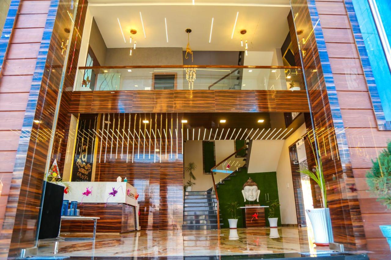 Aashirwad Hotels & Resort Shamgarh Esterno foto
